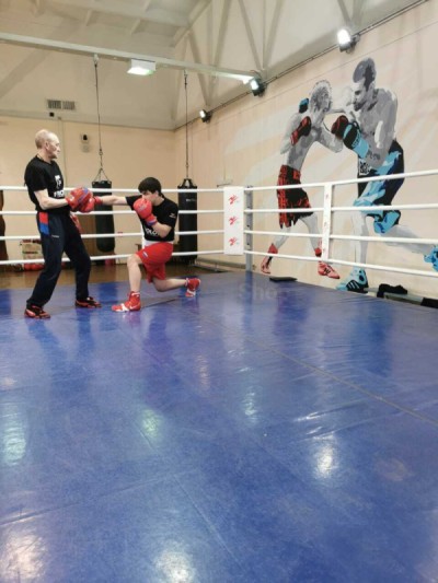 Тренировки  по боксу групповые Спорткомплекс МИИТа (12 тренировок) - купить в Кунбатаре