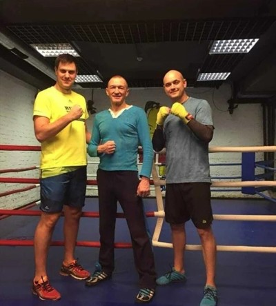 Тренировки по боксу групповые Клуб единоборств "Груша" (разовая тренировка) - купить в Кунбатаре