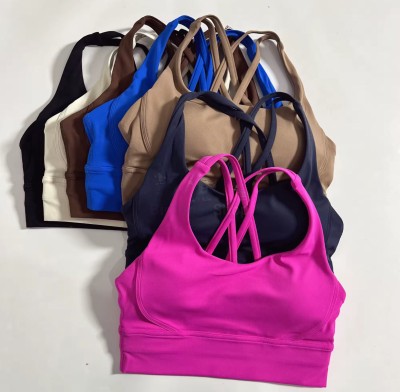 Топ спортивный StrongHold - купить в Кунбатаре